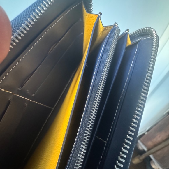 Goyard Wallet. AUTHENTIC - Picture 8 of 9